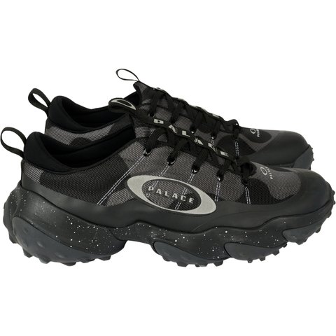 PALACE OAKLEY SHOES BLACK
