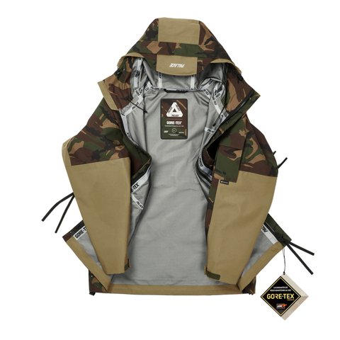 Palace PALACE GORE-TEX WAVE-LENGTH JACKET CAMO - Colorway