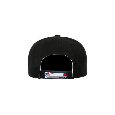 Palace POSH SCRIPT STRAPBACK BLACK - Colorway
