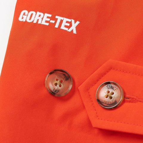 Palace PALACE BARACUTA GORE-TEX G12 JACKET PEPPER RED - Colorway