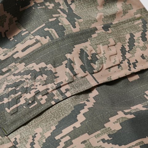 Palace GORE-TEX 3L M-TEK TROUSER TIGER DIGI CAMO - Colorway