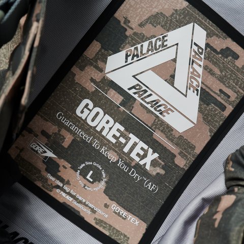 Palace GORE-TEX 3L M-TEK TROUSER TIGER DIGI CAMO - Colorway