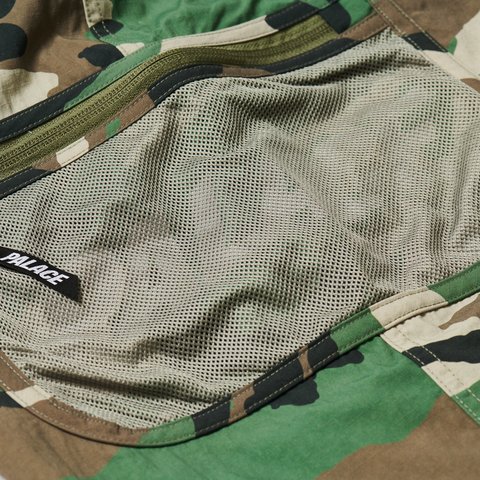 Palace MESH POCKET SHELL CARGO WOODLAND DPM - Colorway