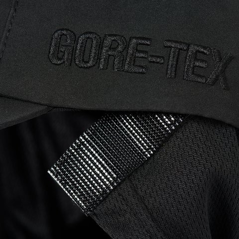 Palace GORE-TEX M-TEK 6-PANEL BLACK - Colorway