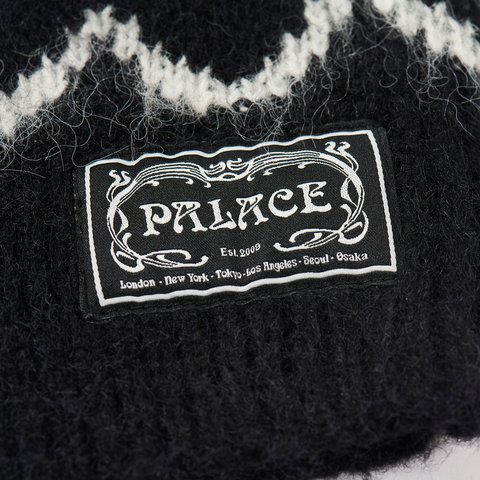 Palace HAIRY HEART KNIT BLACK - Colorway