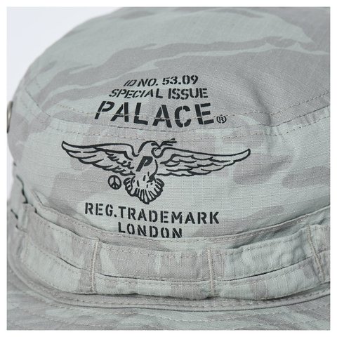 Palace DOVE STAMP BOONIE SNOW CAMO - Style 5