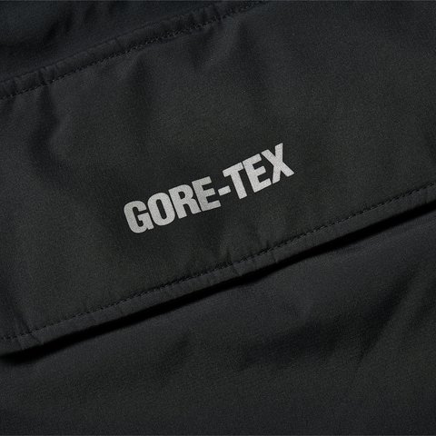 Palace GORE-TEX CARGO DOWN PARKA BLACK - Colorway