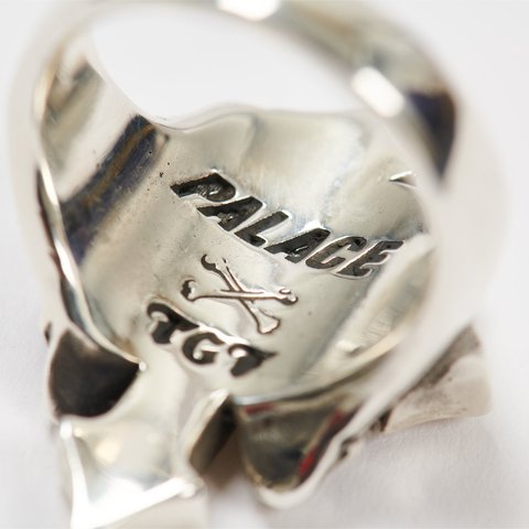 Palace PALACE TGF SKULL CROSS RING SILVER - Colorway
