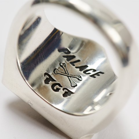 Palace PALACE TGF TRI-SKULL RING SILVER - Colorway