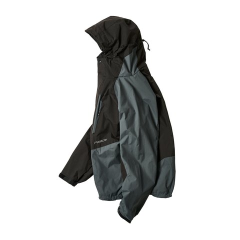 Palace MORE POWDER JACKET CARBON BLACK - Colorway
