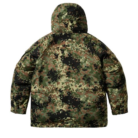 Palace GORE-TEX WINDSTOPPER DOWN PARKA FLECKTARN CAMO - Colorway