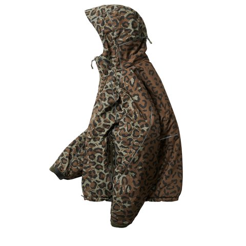 Palace GORE-TEX WINDSTOPPER ILLUMINATOR JACKET CHEETAH - Colorway