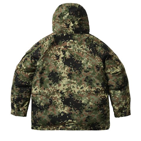 Palace GORE-TEX WINDSTOPPER DOWN PARKA FLECKTARN CAMO - Colorway