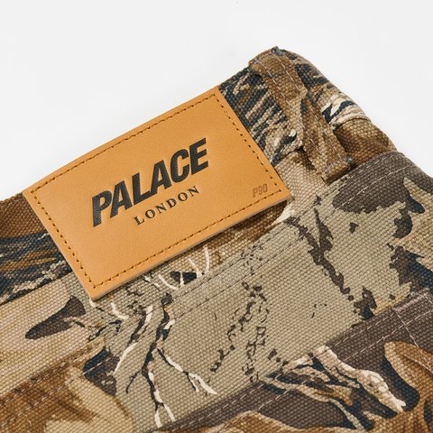 Palace P90 BAGGY SCRIPT JEAN REALTREE - Colorway