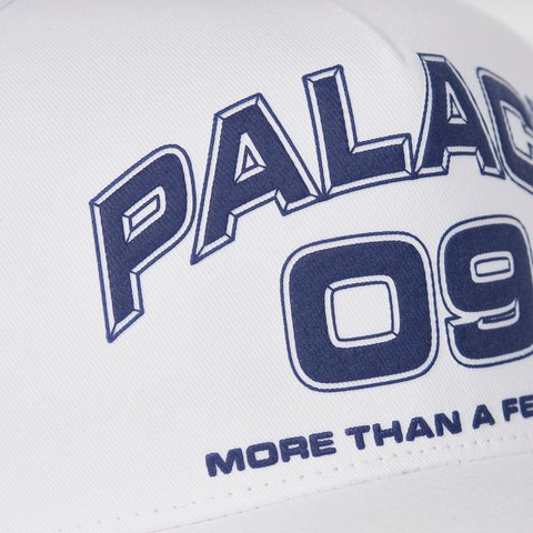 Palace 09 P FRAME 5-PANEL SNAPBACK WHITE - Colorway