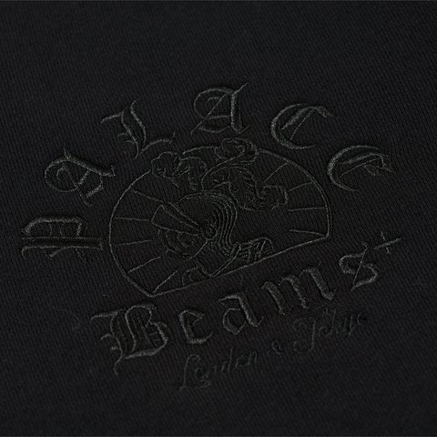 Palace PALACE BEAMS PLUS GRAPHIC HOOD JET BLACK - Colorway