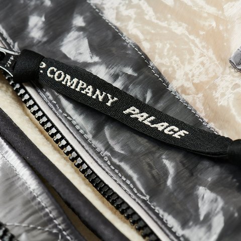 Palace PALACE C.P. COMPANY KLEAR ACHRONIC ANORAK SILVER - Colorway