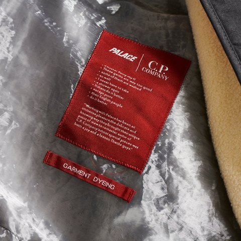 Palace PALACE C.P. COMPANY KLEAR ACHRONIC ANORAK SILVER - Colorway