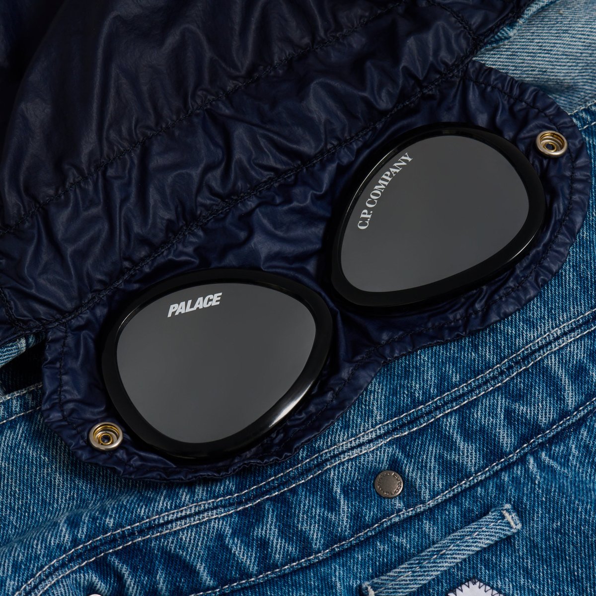 PALACE C.P. COMPANY DENIM 14 3/4OZ GOGGLE JACKET DENIM - Palace