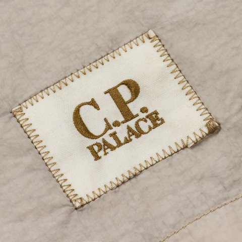 Palace PALACE C.P. COMPANY FLATT NYLON SWIM SHORT STONE - Colorway