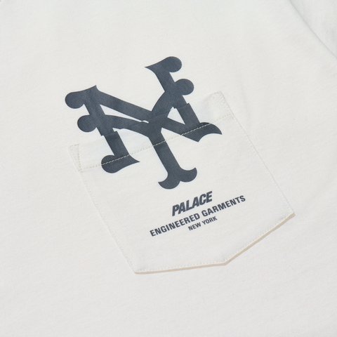 PALACE ENGINEERED GARMENTS T-SHIRT WHITE