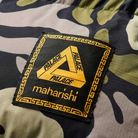 Palace PALACE MAHARISHI TEMPLE PUFFA JACKET DPM KOR OM - Colorway