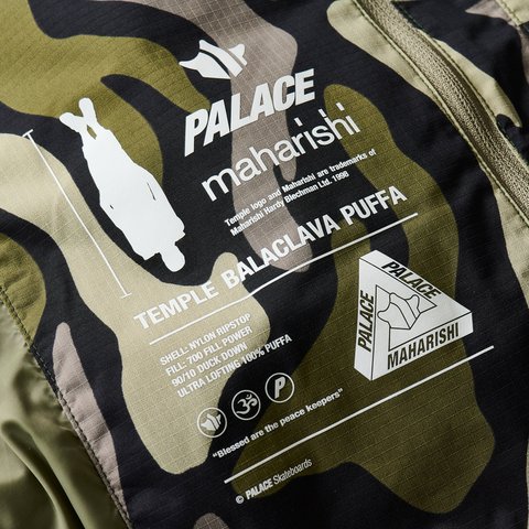 Palace PALACE MAHARISHI TEMPLE PUFFA JACKET DPM KOR OM - Colorway