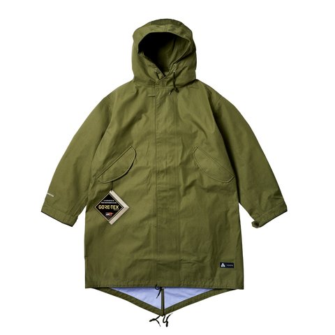 PALACE NANAMICA GORE-TEX HOODED COAT SAGE GREEN