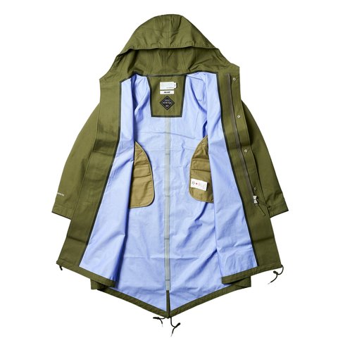 Palace PALACE NANAMICA GORE-TEX HOODED COAT SAGE GREEN - Colorway