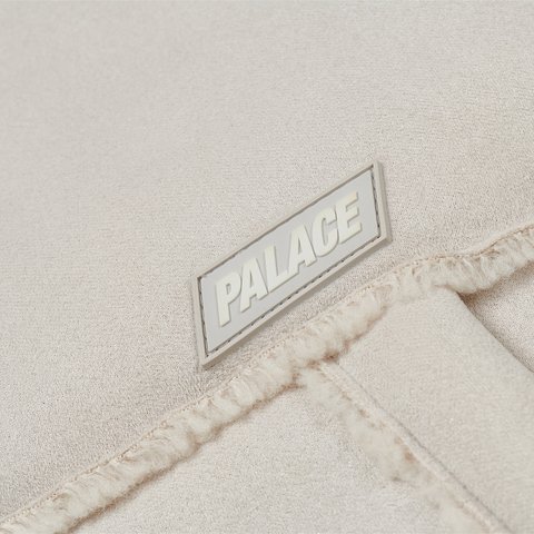 Palace SHERPA FAUX SUEDE FUNNEL SOFT WHITE - Colorway