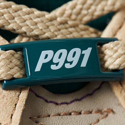 Palace PALACE NEW BALANCE 991 TAN MENS - Colorway