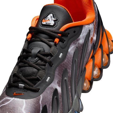 Palace PALACE NIKE AIR MAX DN8 BLACK / SAFETY ORANGE - Colorway