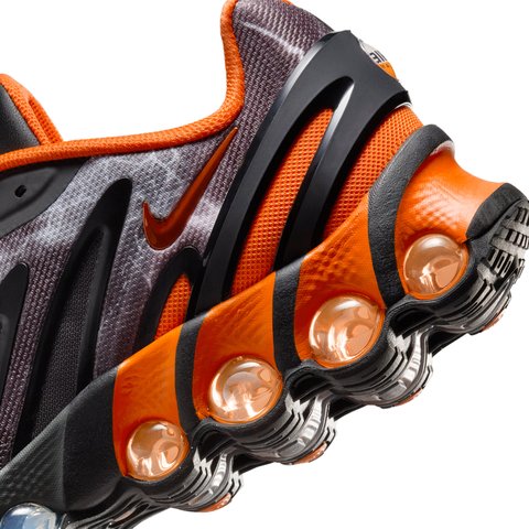 Palace PALACE NIKE AIR MAX DN8 BLACK / SAFETY ORANGE - Colorway