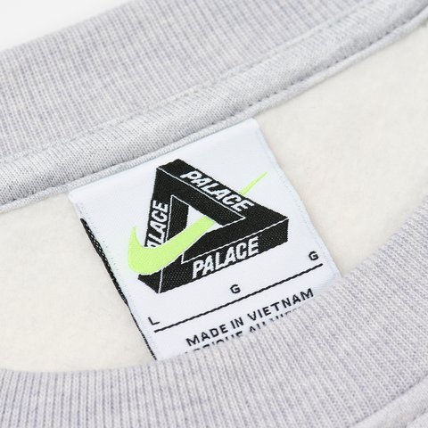 Palace PALACE NIKE TOTAL P90 CREW GREY MARL - Colorway