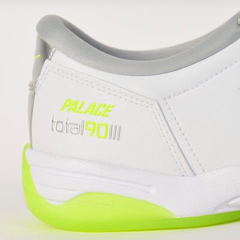 Palace PALACE NIKE TOTAL P90 III SHOE WHITE / SILVER / VOLT - Colorway