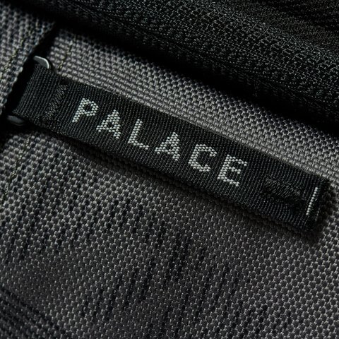 Palace PALACE OAKLEY SKULL ICON PACK GREY / BLACK - Colorway