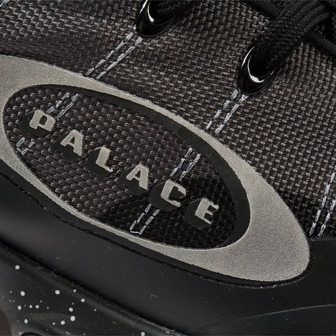 PALACE OAKLEY SHOES BLACK