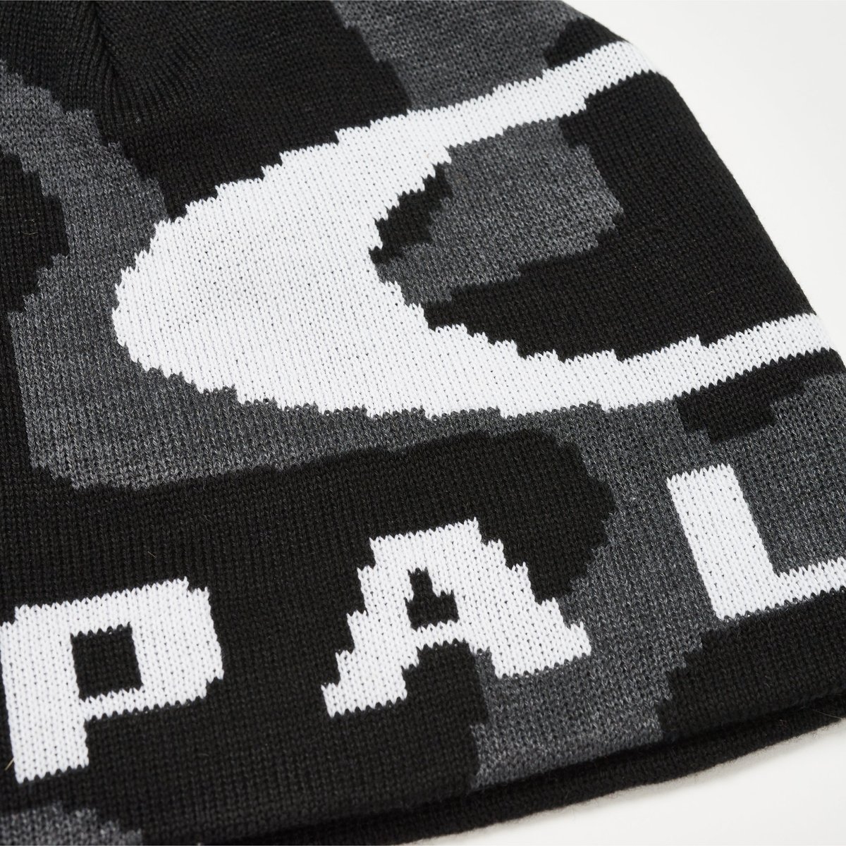 PALACE OAKLEY NO CUFF BEANIE NIGHT CLOUDS - Palace