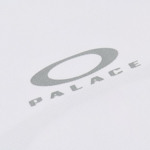 PALACE OAKLEY TECH JERSEY WHITE