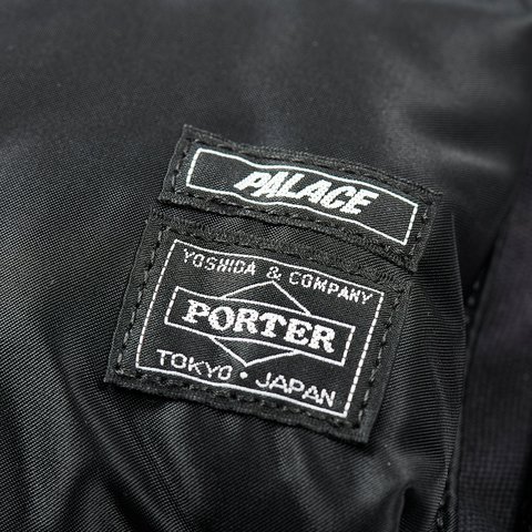 Palace PALACE PORTER FIELD PACK 26 BLACK WAVE DYE - Colorway