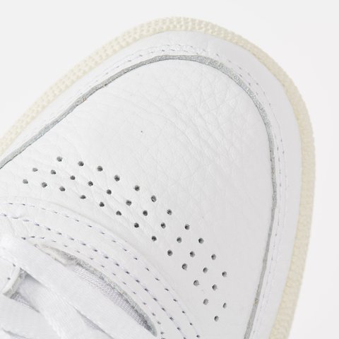 Palace PALACE REEBOK CLUB C REVENGE WHITE - Colorway