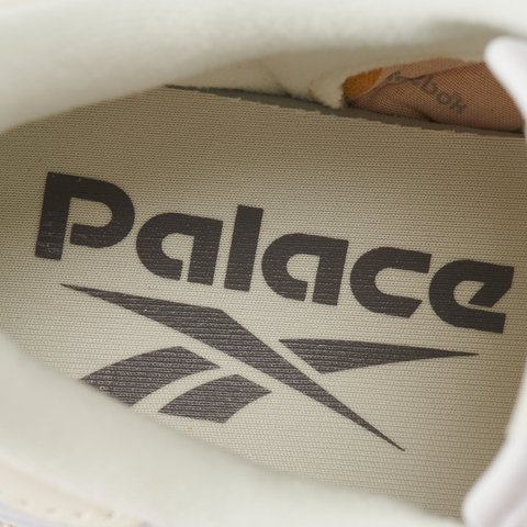 Palace PALACE REEBOK CLUB C REVENGE WHITE - Colorway