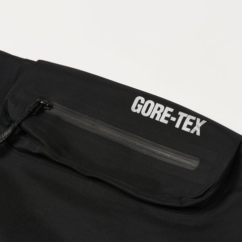 Palace GORE-TEX CARGO JACKET BLACK - Colorway