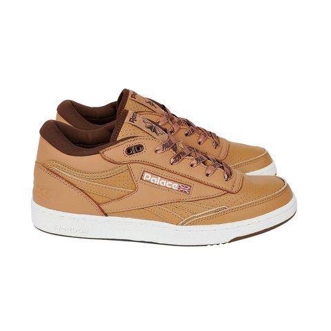 Palace PALACE REEBOK CLUB C MID II REVENGE SOFT CAMEL / BRUSH BROWN / REEBOK LE 5 - Colorway