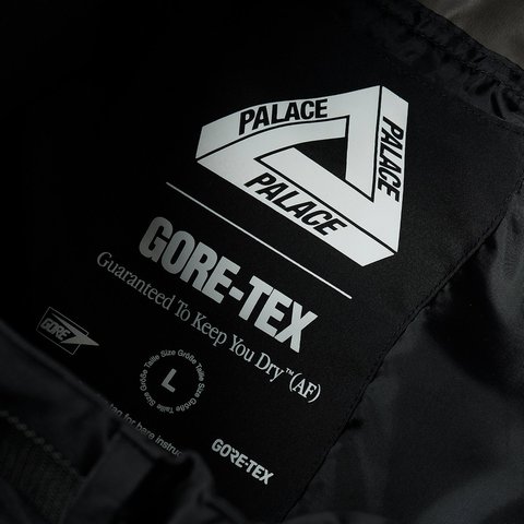 Palace GORE-TEX R-TEK CARGO TROUSER BLACK - Colorway