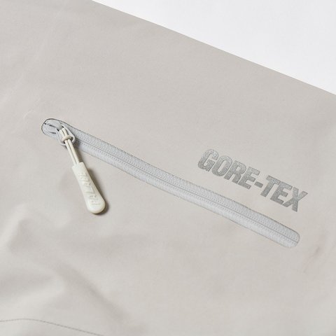 Palace GORE-TEX R-TEK JACKET STONE - Colorway
