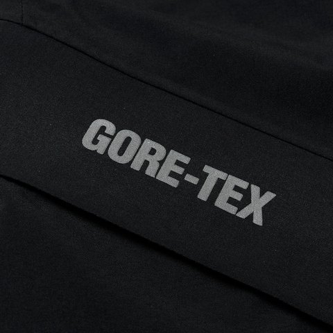 Palace GORE-TEX R-TEK CARGO SHORT BLACK - Colorway