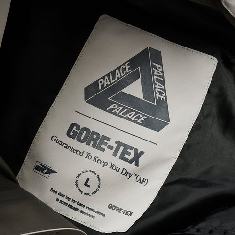 Palace GORE-TEX R-TEK CARGO TROUSER STONE - Colorway