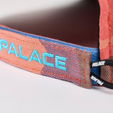 Palace OM 6-PANEL PINK CAMO - Colorway