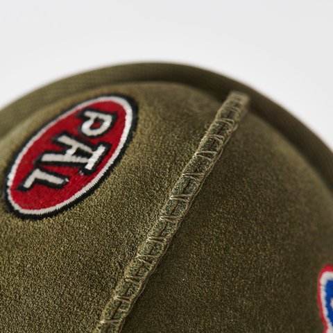 Palace PALACE UGG TASMAN SLIPPER BURNT OLIVE - Colorway